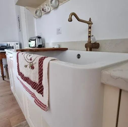 Casa Delle Orchidee Guest house